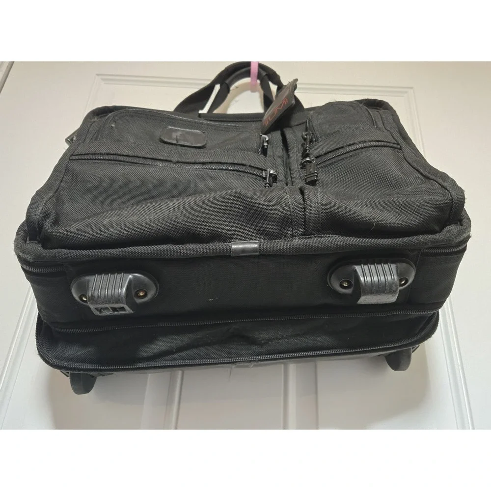 TUMI 2206D3 Deluxe‎ Rolling Expandable Laptop Carry-On Briefcase Ballistic Bag
